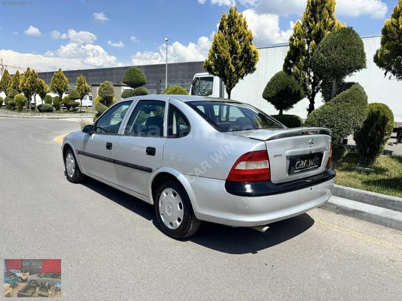 CAR WİN'den 1998 OPEL VECTRA 2.0 16V DEGİŞENSİZ BAKIMLI