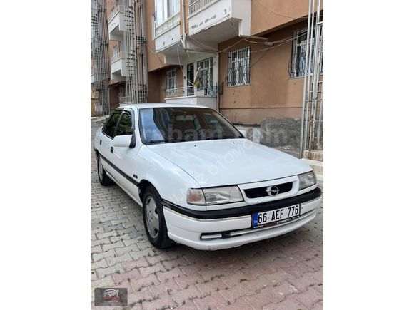 HATASIZ DEĞİŞENSİZ 2 PARÇA BOYALI UYGUN FİYAT!!!