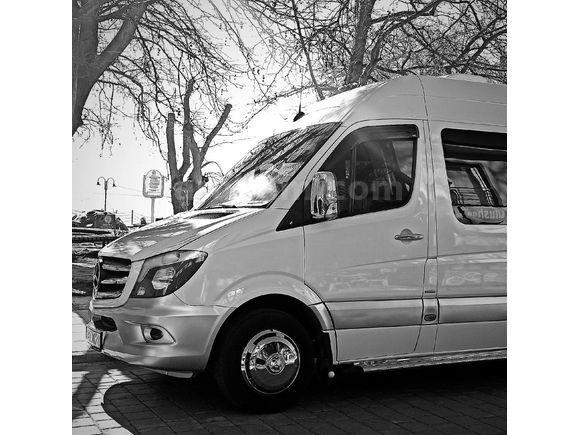Rent-a-car'dan Mercedes - Benz Sprinter Minibüs İzmir