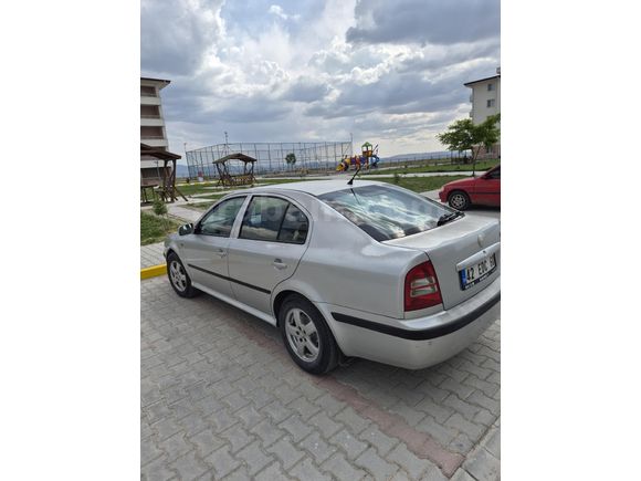 Sahibinden Skoda Octavia 1.6 Elegance 2003 Model