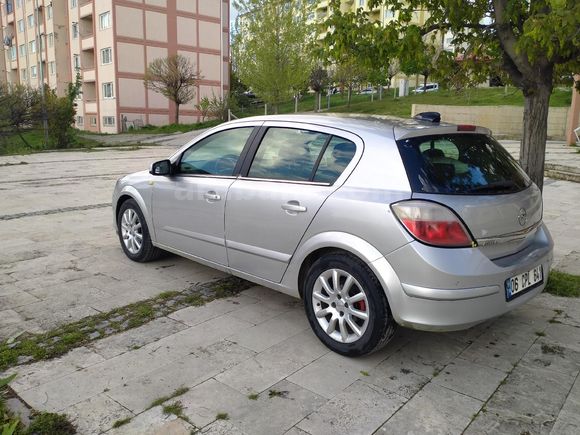 Sahibinden Opel Astra 1.6 Cosmo 2005 Model