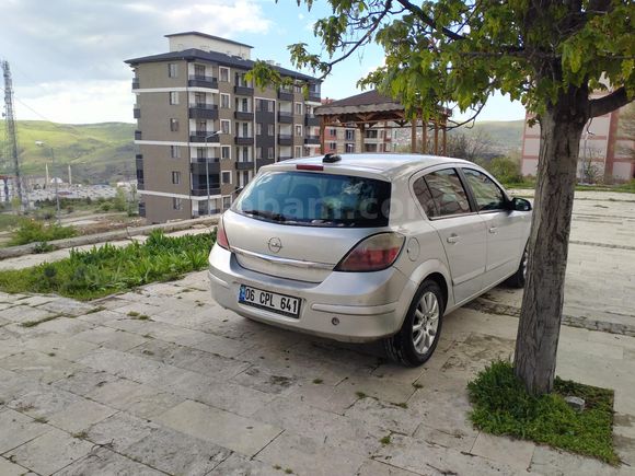 Sahibinden Opel Astra 1.6 Cosmo 2005 Model