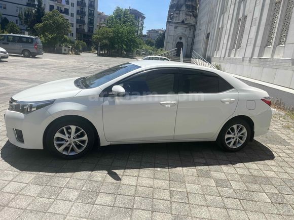 Sahibinden Toyota Corolla 1.6 Advance 2015 Model 