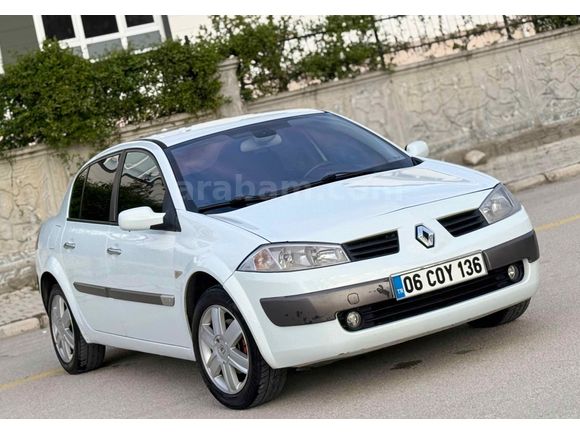 Sahibinden Renault Megane 1.6 Dynamique 2004 Model  220.000 km Beyaz