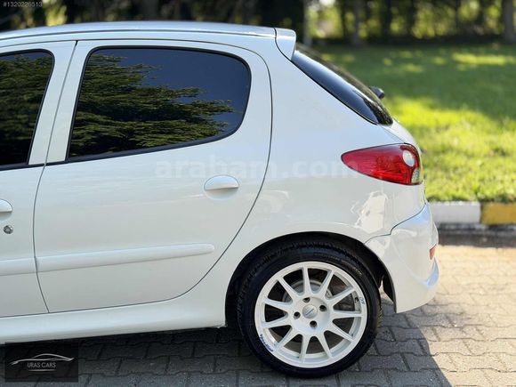 100.000 Km Tavan Kaput Boyasız Tertemiz Araç