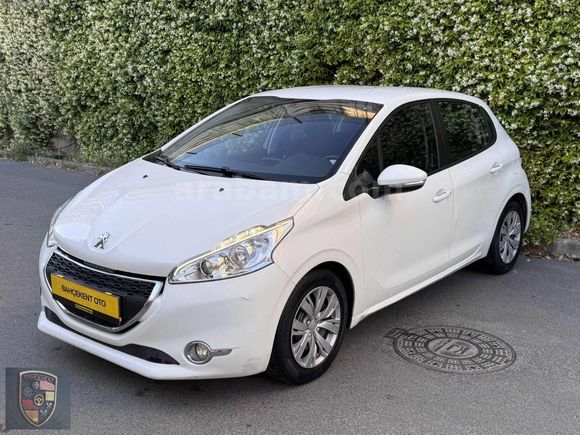 PEUGEOT 208 1.2 BENZİN OTOMATİK