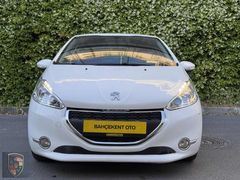 PEUGEOT 208 1.2 BENZİN OTOMATİK