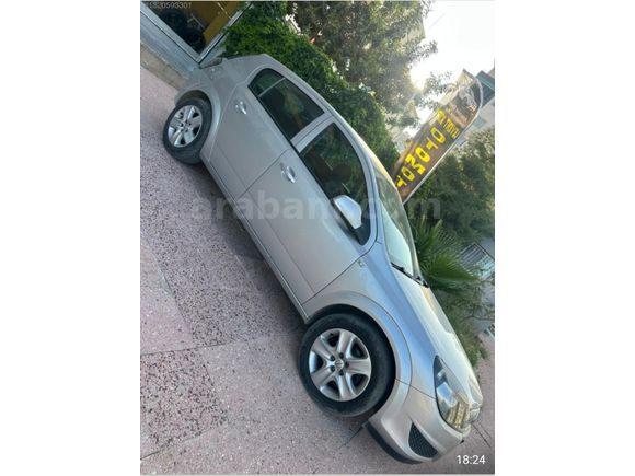 NOKTA HATASIZ..DÜŞÜK KM.. AİLE ARABASI...
