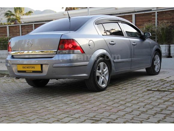 E&C MOTORS'DAN 2010 MODEL ASTRA