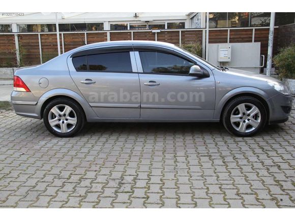 E&C MOTORS'DAN 2010 MODEL ASTRA