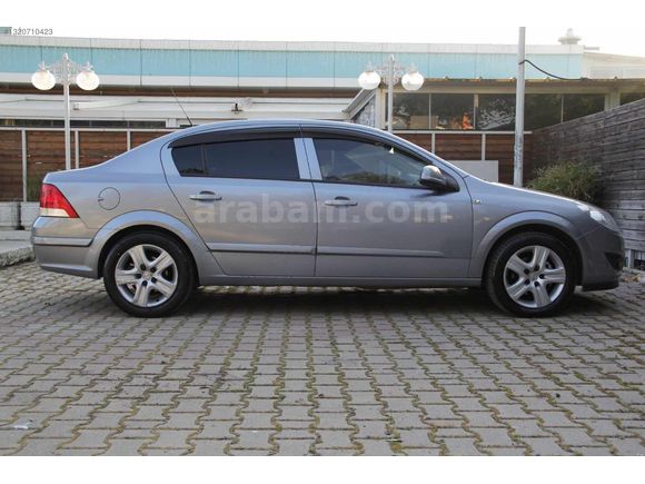 E&C MOTORS'DAN 2010 MODEL ASTRA
