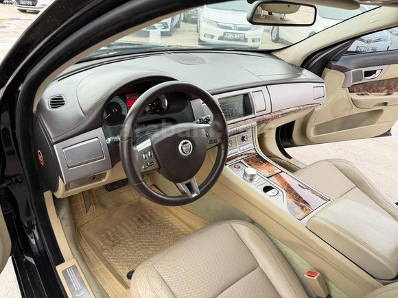 AGİN OTOMOTİVDEN 2008 2.7 D JAGUAR PREMIUM LUXURY