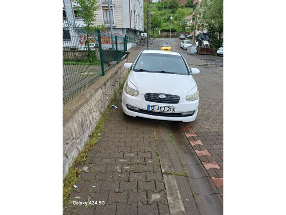 Sahibinden Hyundai Accent Era 1.4 Team 2010 Model