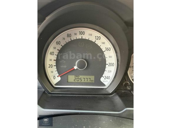 Yakıt Cimrisi Otomatik Kia Ceed - 207 Bin Km -