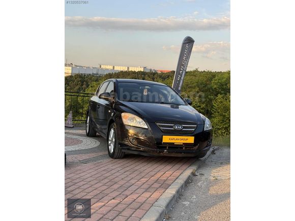Yakıt Cimrisi Otomatik Kia Ceed - 207 Bin Km -