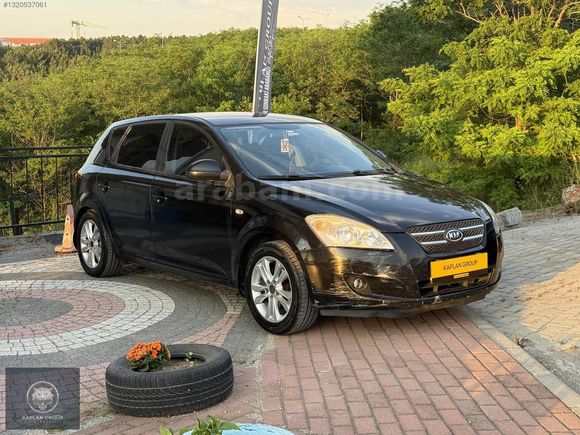 Yakıt Cimrisi Otomatik Kia Ceed - 207 Bin Km -
