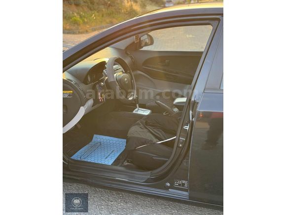 Yakıt Cimrisi Otomatik Kia Ceed - 207 Bin Km -