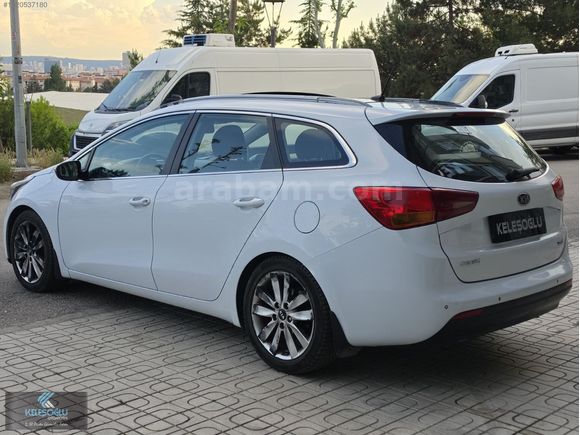 2013 KIA CEED 1.6CRDI Concept Plus SW SORUNSUZ BAKIMLI MASRAFSIZ