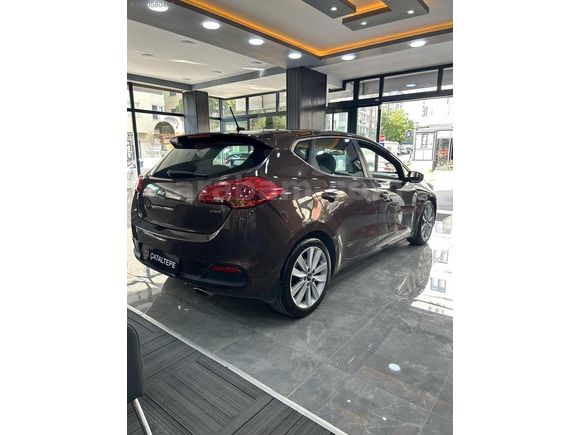 Kia Cee'd 1.6CRDI Concept Plus Otomatik Sunroof cam tavan128 HP