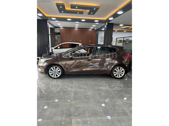Kia Cee'd 1.6CRDI Concept Plus Otomatik Sunroof cam tavan128 HP