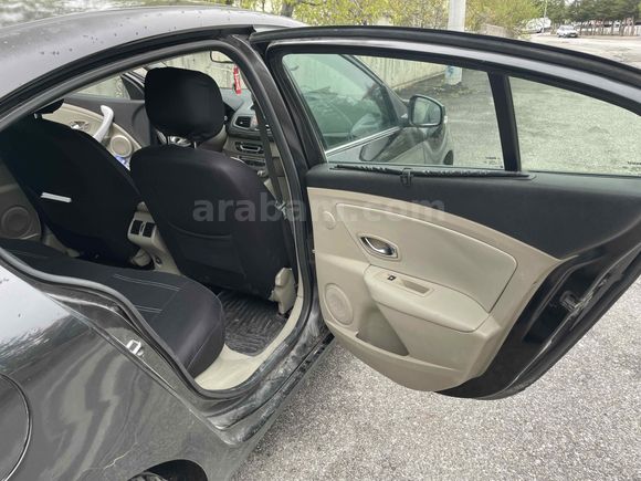 Sahibinden Renault Fluence 1.5 dCi Privilege 2010 Model 