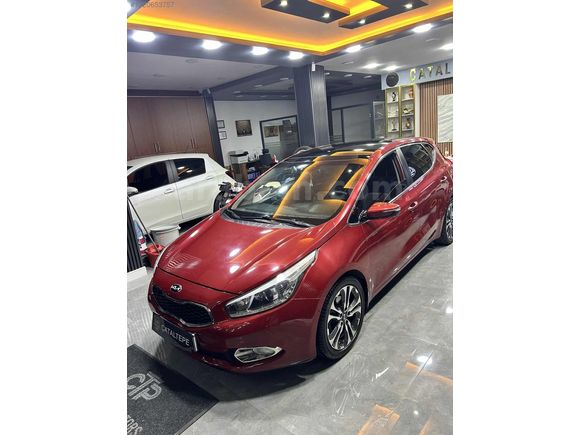 Kia Cee'd 1.6 CRDI Premium Otomatik - Cam Tavan STAR STOP