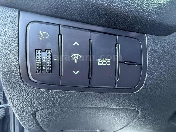 KIA CEED CONCEPT PLUS DEĞİŞENSİZ BOYASIZ OTOMATİK CAM TAVANLI