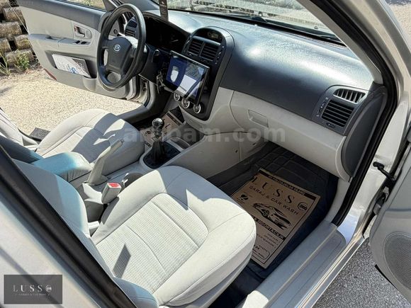 LUSSO GARAJ'dan KİA CERATO 1.6 CRDİ