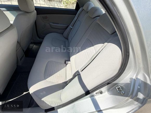 LUSSO GARAJ'dan KİA CERATO 1.6 CRDİ