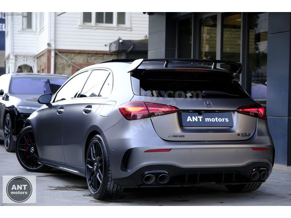 HATASIZ BAYİ 2023 MERCEDES A 45s AMG PERFORMANCE+AERODYNAMIC KIT