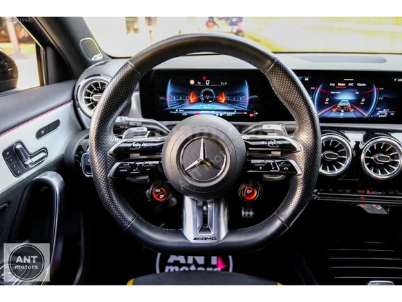 HATASIZ BAYİ 2023 MERCEDES A 45s AMG PERFORMANCE+AERODYNAMIC KIT