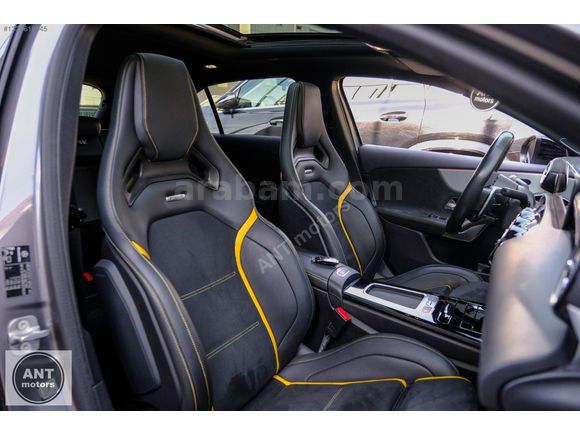 HATASIZ BAYİ 2023 MERCEDES A 45s AMG PERFORMANCE+AERODYNAMIC KIT