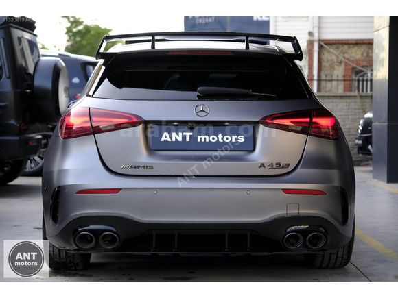 HATASIZ BAYİ 2023 MERCEDES A 45s AMG PERFORMANCE+AERODYNAMIC KIT