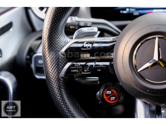 HATASIZ BAYİ 2023 MERCEDES A 45s AMG PERFORMANCE+AERODYNAMIC KIT