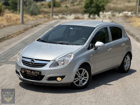 2009 MODEL OPEL CORSA 1.2 BENZİNLİ DÜŞÜK KİLOMETRE