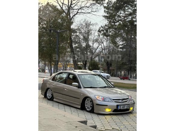 Sahibinden Honda Civic 1.6i VTEC ES 2004 Model 