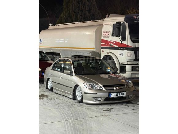Sahibinden Honda Civic 1.6i VTEC ES 2004 Model 