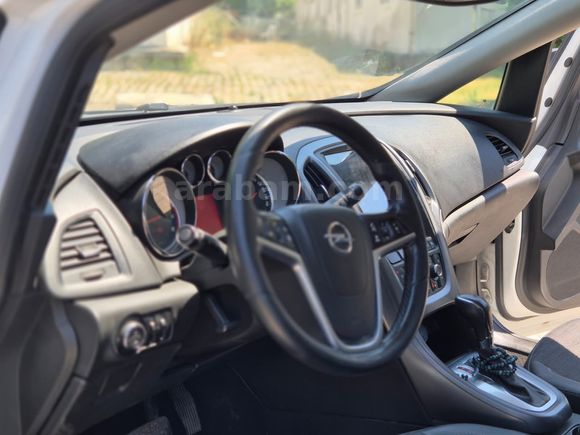 OPEL ASTRA 2017 DESİGN EN DOLUSU OTOMATİK-36 AY TAKSİTLE-