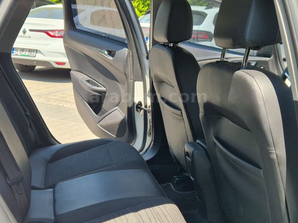 OPEL ASTRA 2017 DESİGN EN DOLUSU OTOMATİK-36 AY TAKSİTLE-