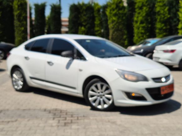 OPEL ASTRA 2017 DESİGN EN DOLUSU OTOMATİK-36 AY TAKSİTLE-