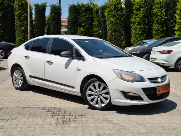 OPEL ASTRA 2017 DESİGN EN DOLUSU OTOMATİK-36 AY TAKSİTLE-