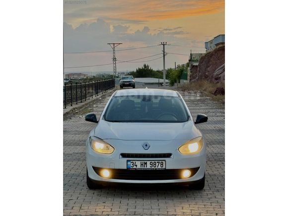 Kaya otomotiv ten çok temiz araba