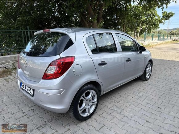 2014 CORSA 1.2 ESSENTİA 104.000 KM...