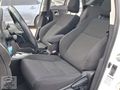OTOMATİK VİTES 1.6 CAM TAVANLI AURİS