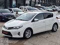OTOMATİK VİTES 1.6 CAM TAVANLI AURİS
