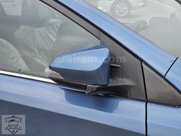 İLK ELDEN 1.6 OTOMATİK VİTES MAKYAJLI KASA AURİS