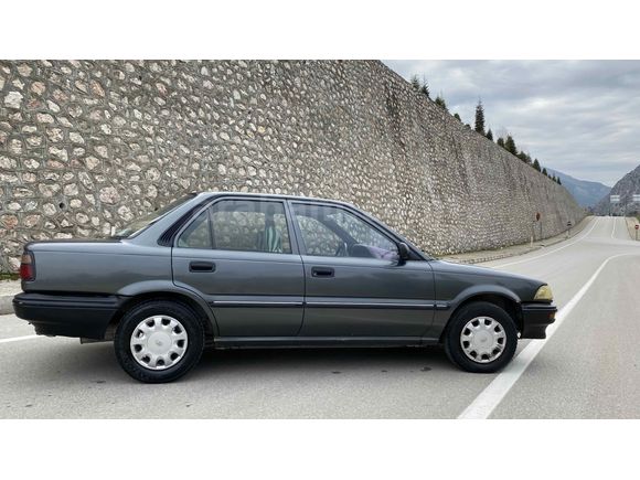 Sahibinden Toyota Corolla 1.6 XL 1991 Model 