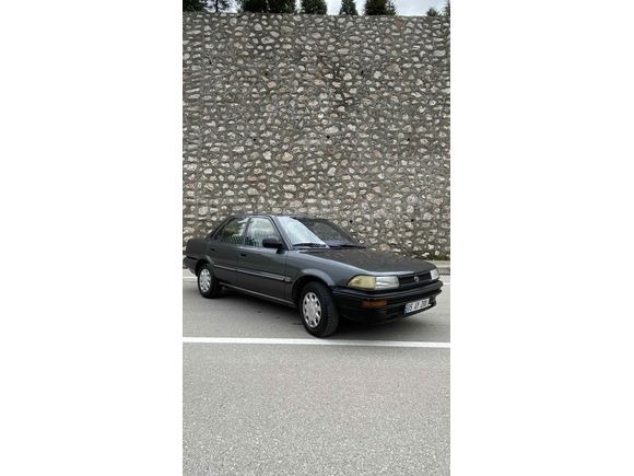 Sahibinden Toyota Corolla 1.6 XL 1991 Model 