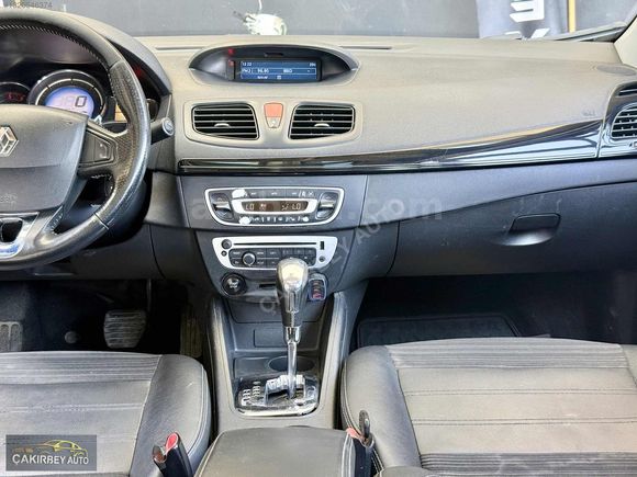 HATASIZ//BAKIMLI//2015 MODEL//230 BİN KM//1.5 DCI//İCON/OTOMATİK