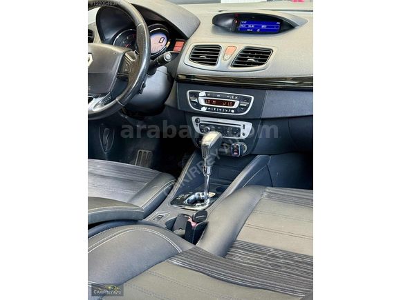 HATASIZ//BAKIMLI//2015 MODEL//230 BİN KM//1.5 DCI//İCON/OTOMATİK